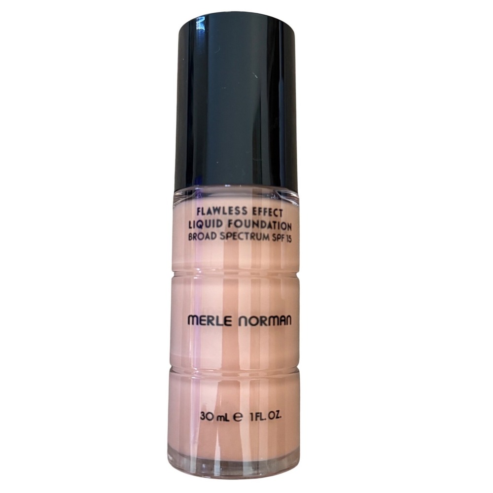 Merle Norman Flawless Effect Liquid Foundation Broad Spectrum SPF 15 1oz L24
